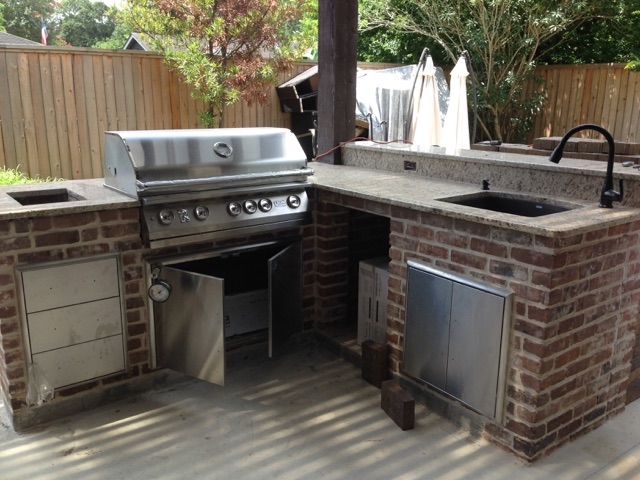 beautiful patio kitchen